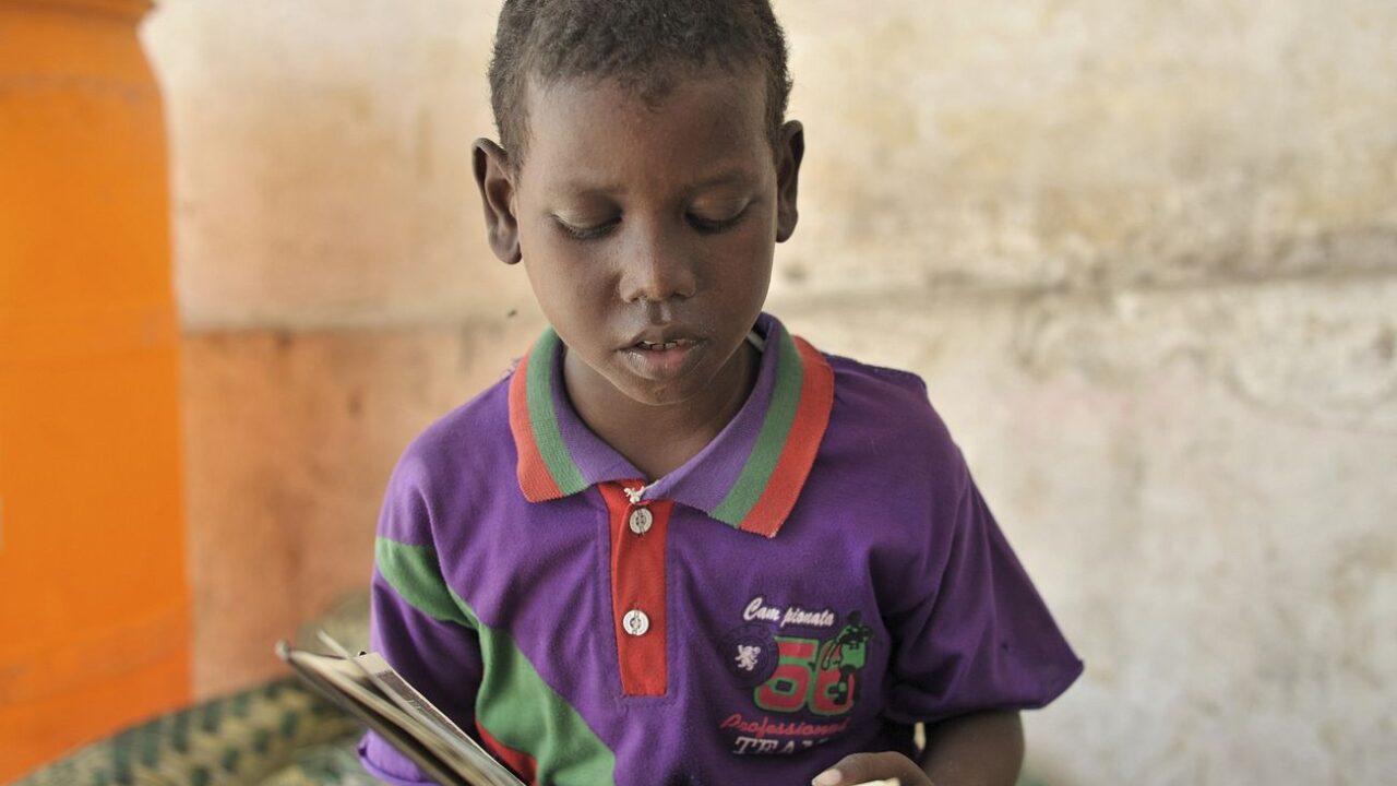 A chacun son rythme : ces enfants qui grandissent en décalé