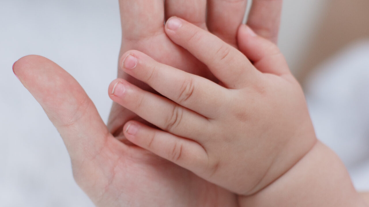 Le lien d’attachement à son enfant : comment le sécuriser ?